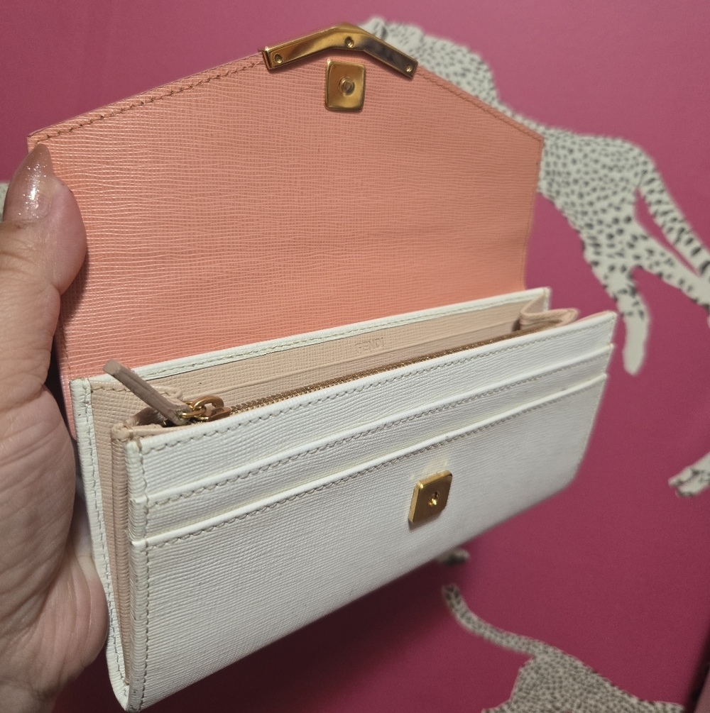 GUC Fendi White Peach Leather 2Jours Long Flap Continental Wallet - Picture 4 of 11